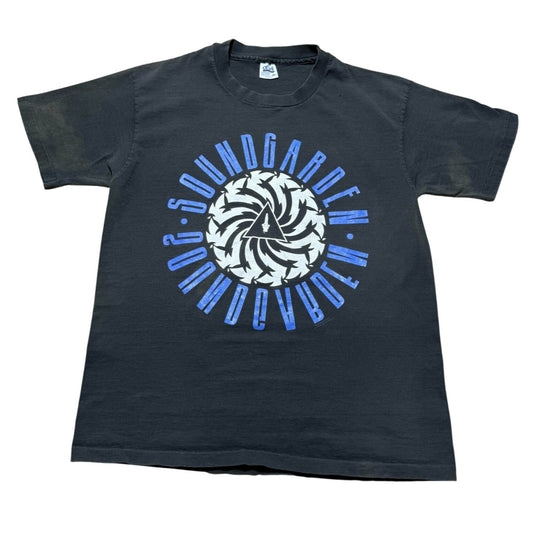 Vintage 1992 Soundgarden Badmotorfinger Revolver Grunge Shirt USA - Size XL