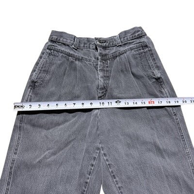Vintage 90s Levi’s 573 High Rise Mom Jeans USA White Tag Size 11 - 26 X 29