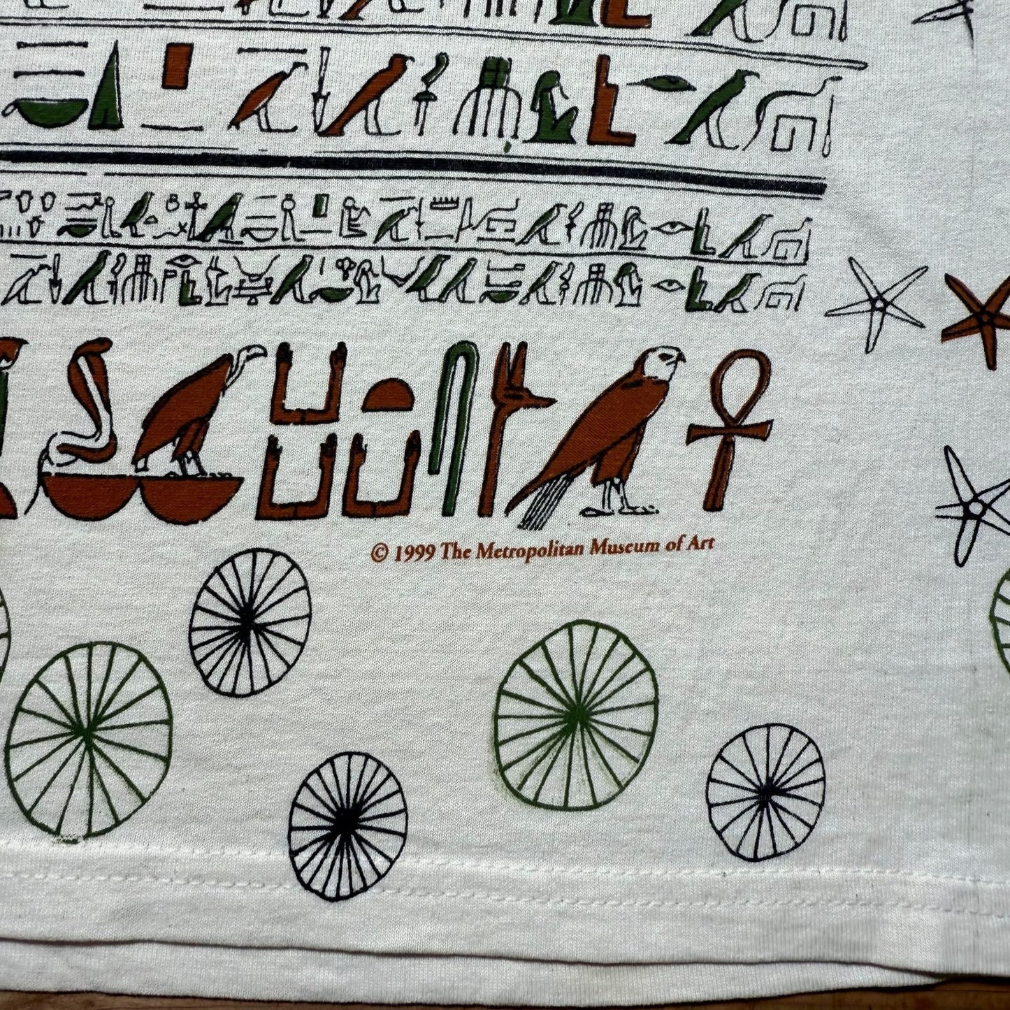 Vintage 1999 Metropolitan Museum of Art Egypt Hieroglyphics Souvenir Shirt Large